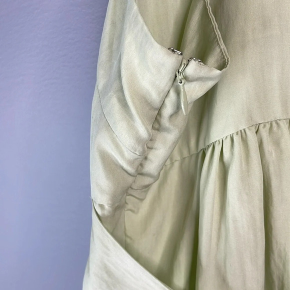 VINCE NWT Bow Pleated Sleeveless Midi Dress Sage Green Crinkle Tencel/Nylon S - Picture 6 of 12